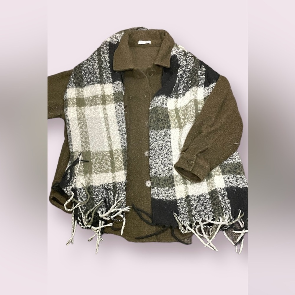 Green Coat/jacket with matching scarf